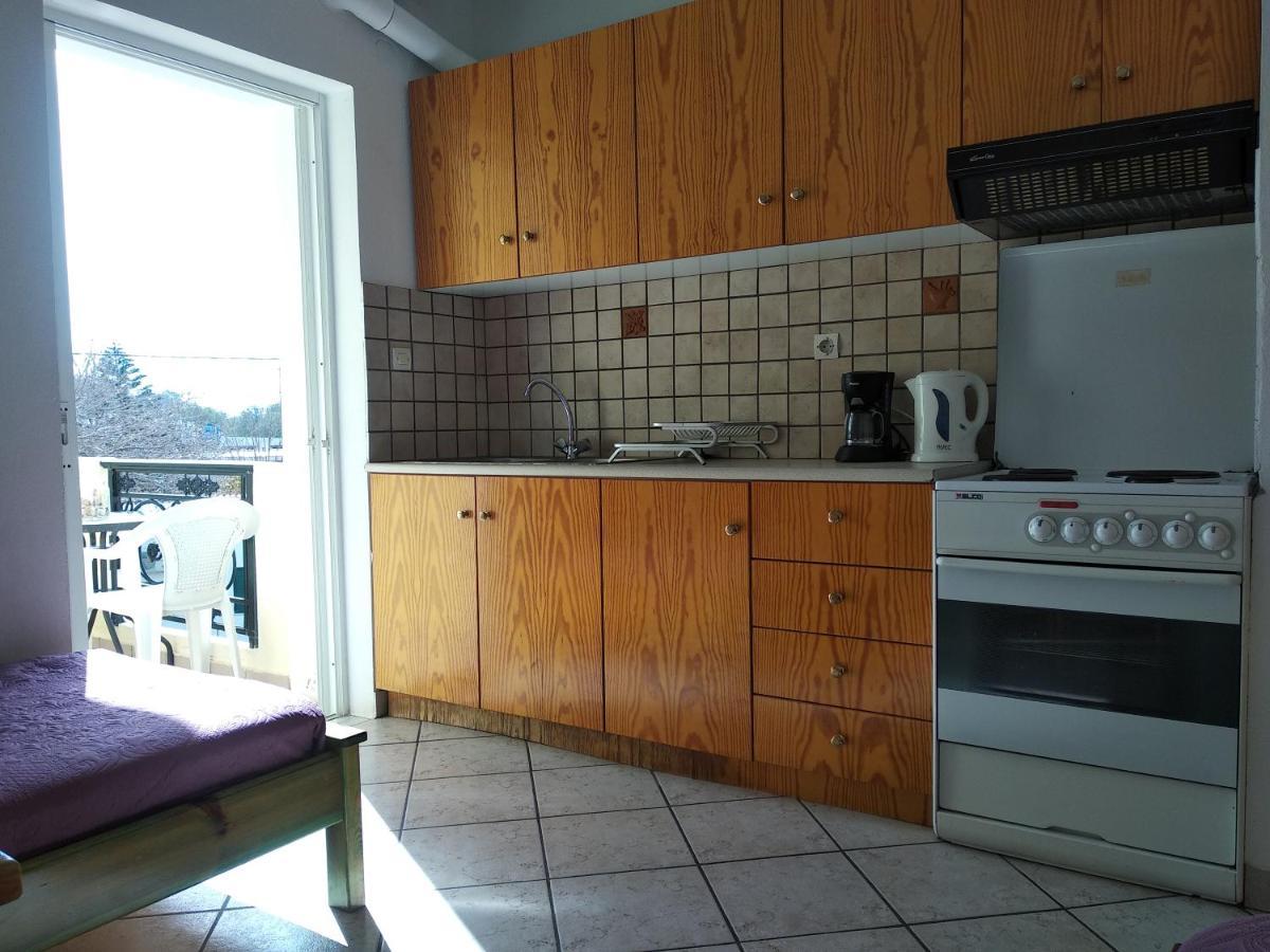 Ton Mari Apartments Palaiochora Zewnętrze zdjęcie